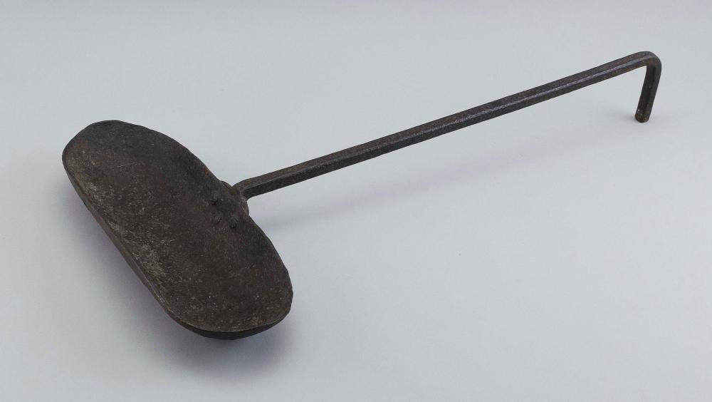 WROUGHT IRON DOWN-HEARTH GRISSET