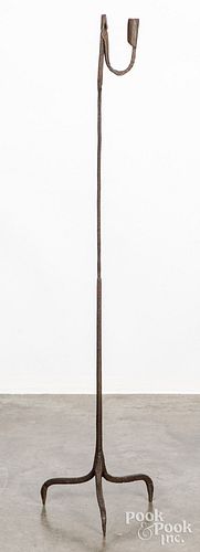 WROUGHT IRON FLOOR RUSH LIGHT