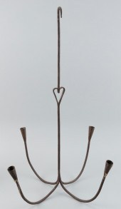 WROUGHT IRON FOUR-SOCLE HANGIN