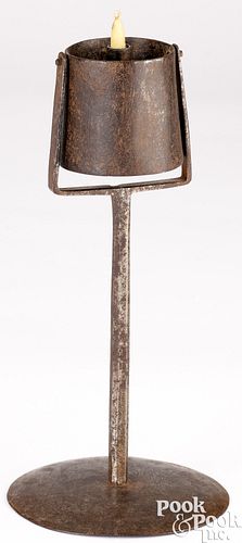WROUGHT IRON GIMBALED KETTLE