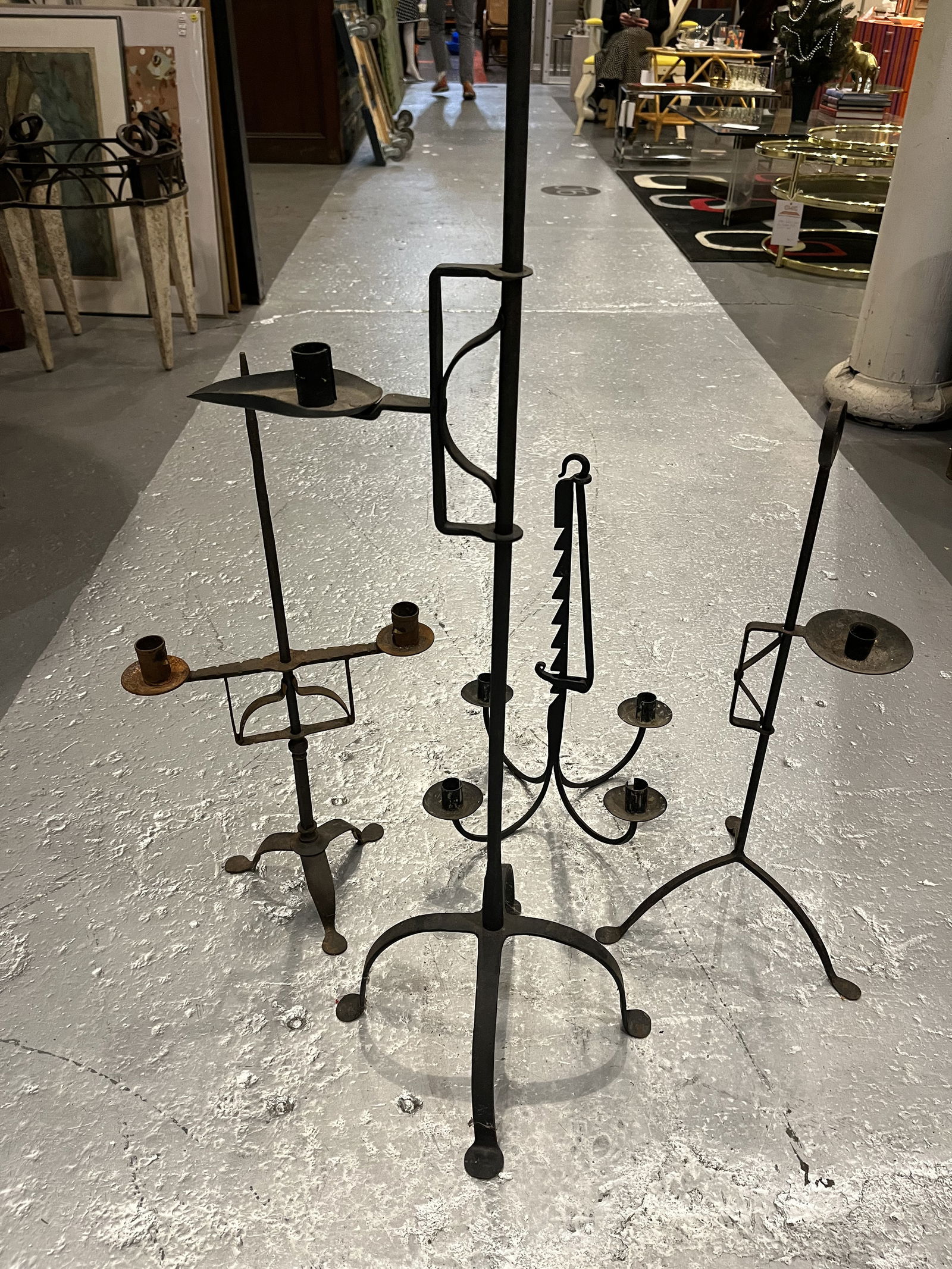 WROUGHT IRON LIGHTING, 4 PIECESA