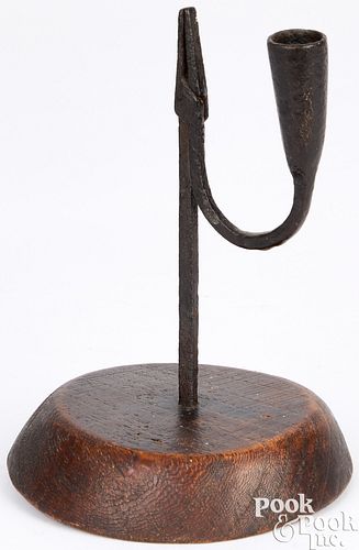 WROUGHT IRON RUSH LIGHT HOLDER WITH