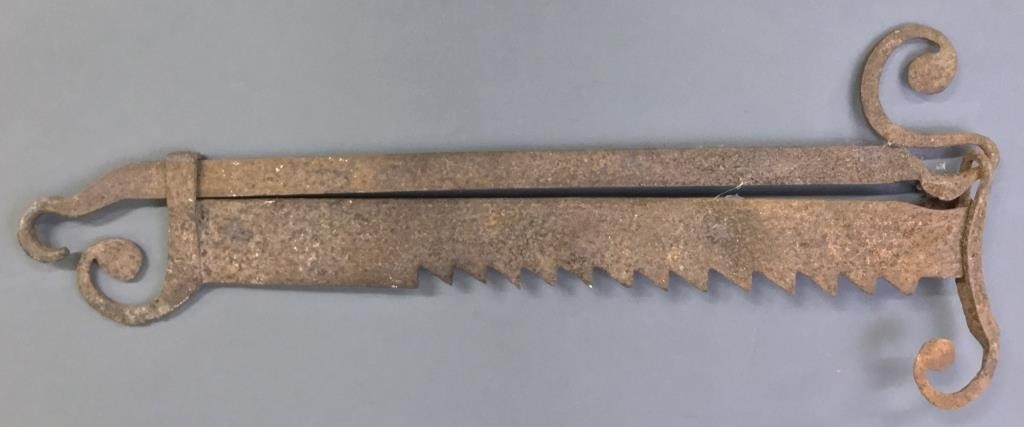 Wrought iron trammel, 18th c., 25"l