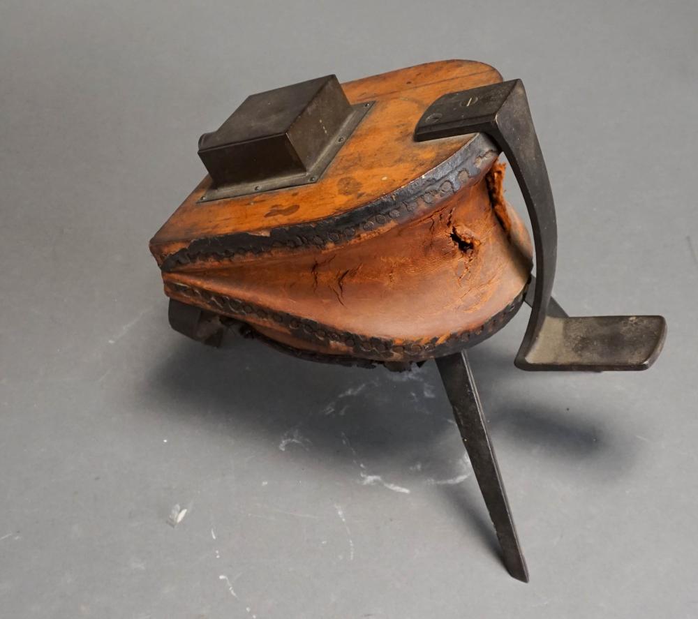 WROUGHT IRON, WOOD AND LEATHER FOOT