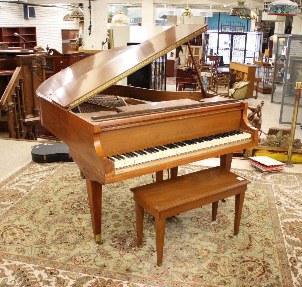WURLITZER MAHOGANY BABY GRAND PIANO
