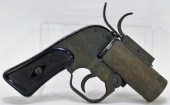 WWII AMERICAN PISTOL PYROTECHN