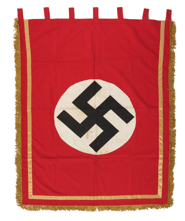 WWII GERMAN PODIUM BANNER: Gold