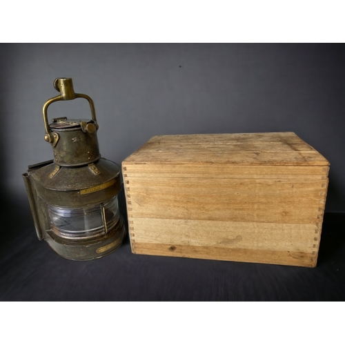 WWII MASTHEAD LAMP (PATT. 25A) BY