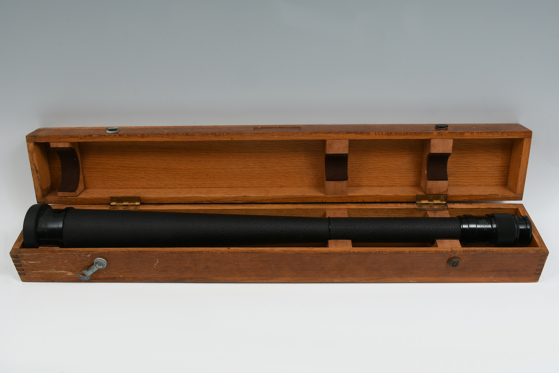 WWII U.S. NAVY SHIP'S TELESCOPE