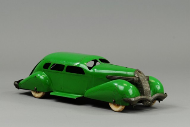 WYANDOTTE SEDAN Pressed steel