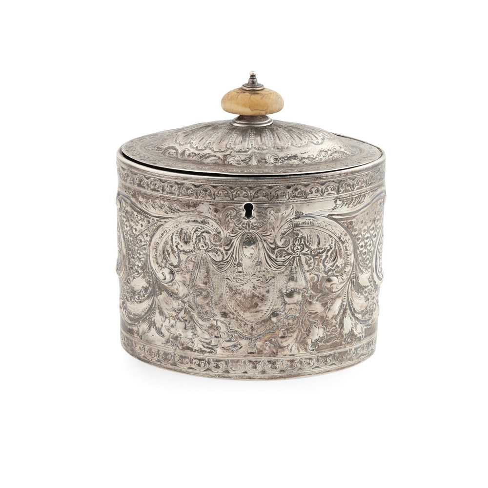 Y A GEORGE III TEA CADDY W.S,