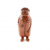 Y CARVED COQUILLA NUT CHARACTE