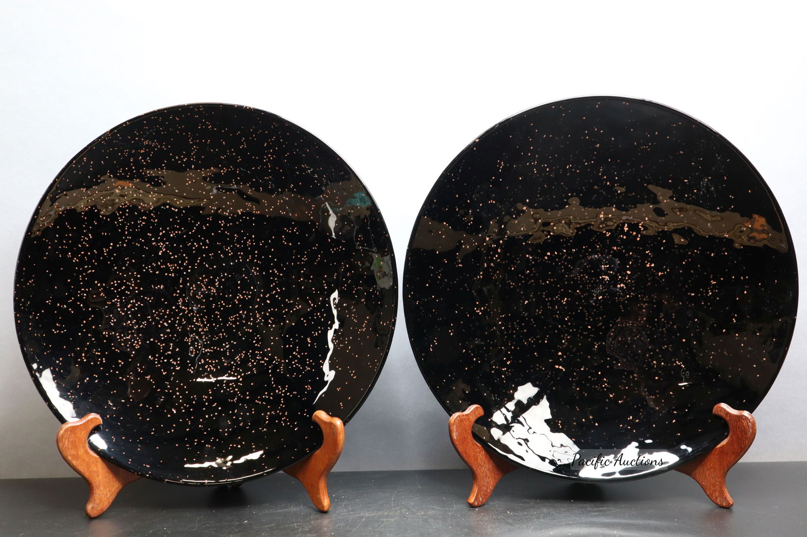 YALOS CASA MURANO BLACK GLASS AND