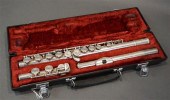 YAMAHA CHROME FLUTE WITH CASEY