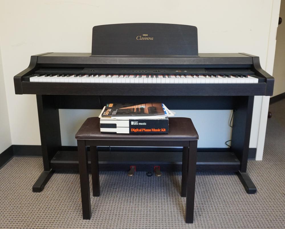 YAMAHA 'CLAVINOVA' ELECTRIC