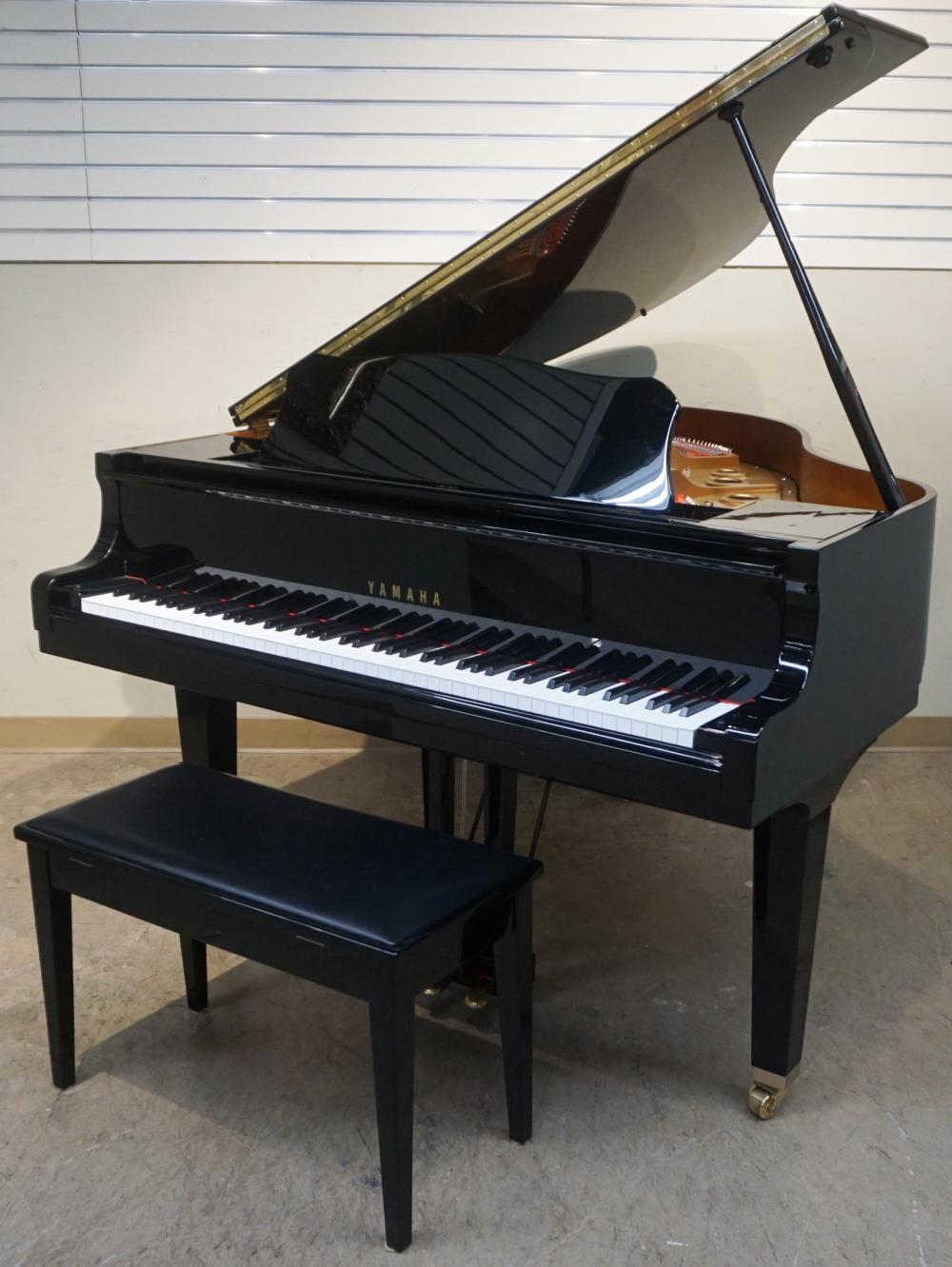 YAMAHA EBONIZED BABY GRAND PIANO,