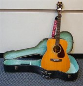YAMAHA MODEL FG-200 ACOUSTIC G