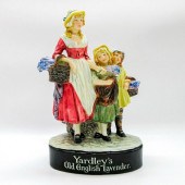 YARDLEY'S OLD ENGLISH LAVENDER