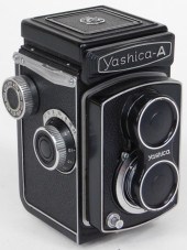 YASHICA A TLR CAMERA #2 Yashic