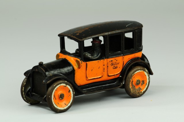 YELLOW CAB Arcade cast iron painted