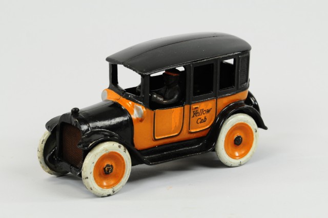 YELLOW CAB Arcade cast iron painted