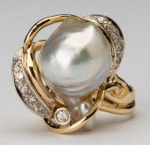 YELLOW GOLD DIAMOND & PEARL RI