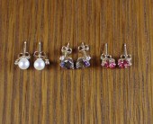 YELLOW GOLD EAR STUDSTHREE PAI