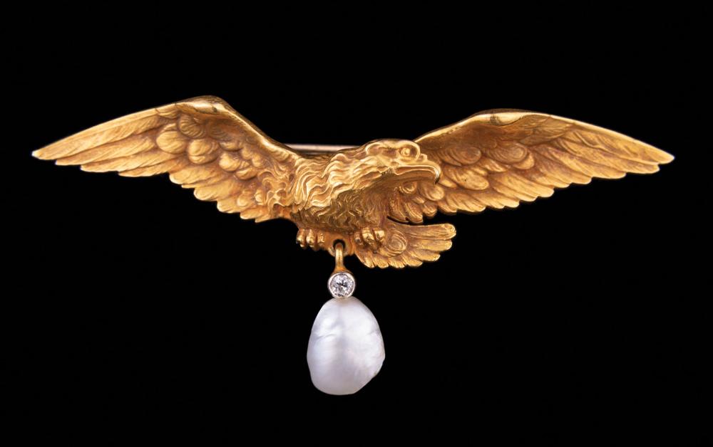 YELLOW GOLD, PEARL AND DIAMOND