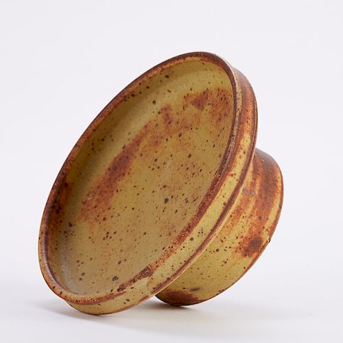 YELLOW MOTTLED STUDIO CERAMIC