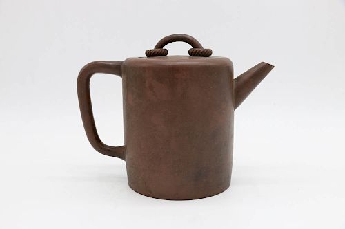 YIXING CYLINDRICAL TEAPOTof