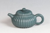 YIXING GREEN CLAY TEAPOTThe co