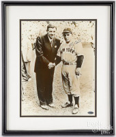 YOGI BERRA AUTOGRAPHED PHOTOGR