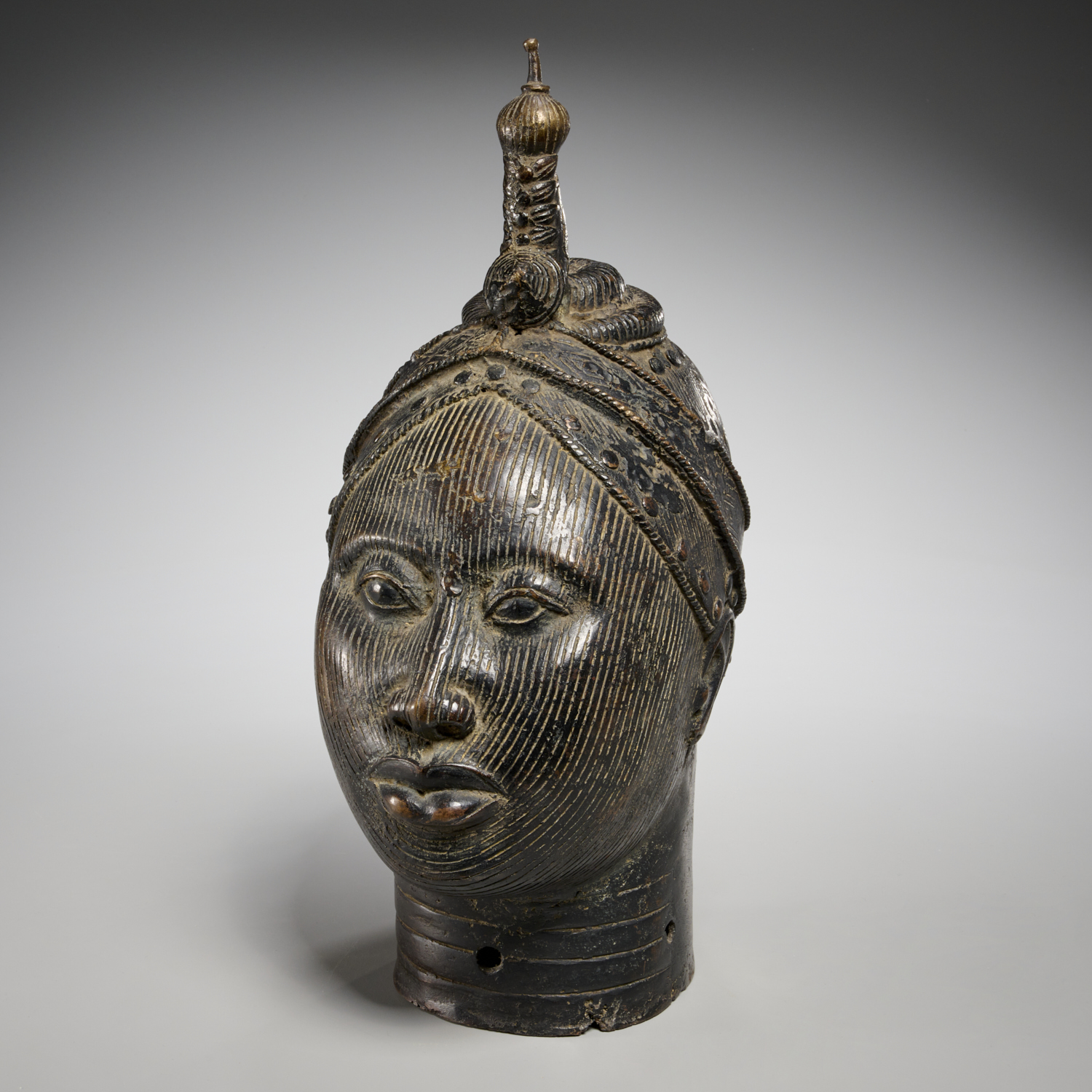 YORUBA PEOPLE, LARGE BRONZE IFE
