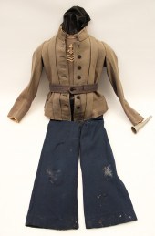 YOUNG BUGLE BOY'S UNIFORM Youn