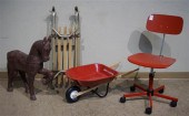 YOUTH WHEELBARROW, POSTURE CHA