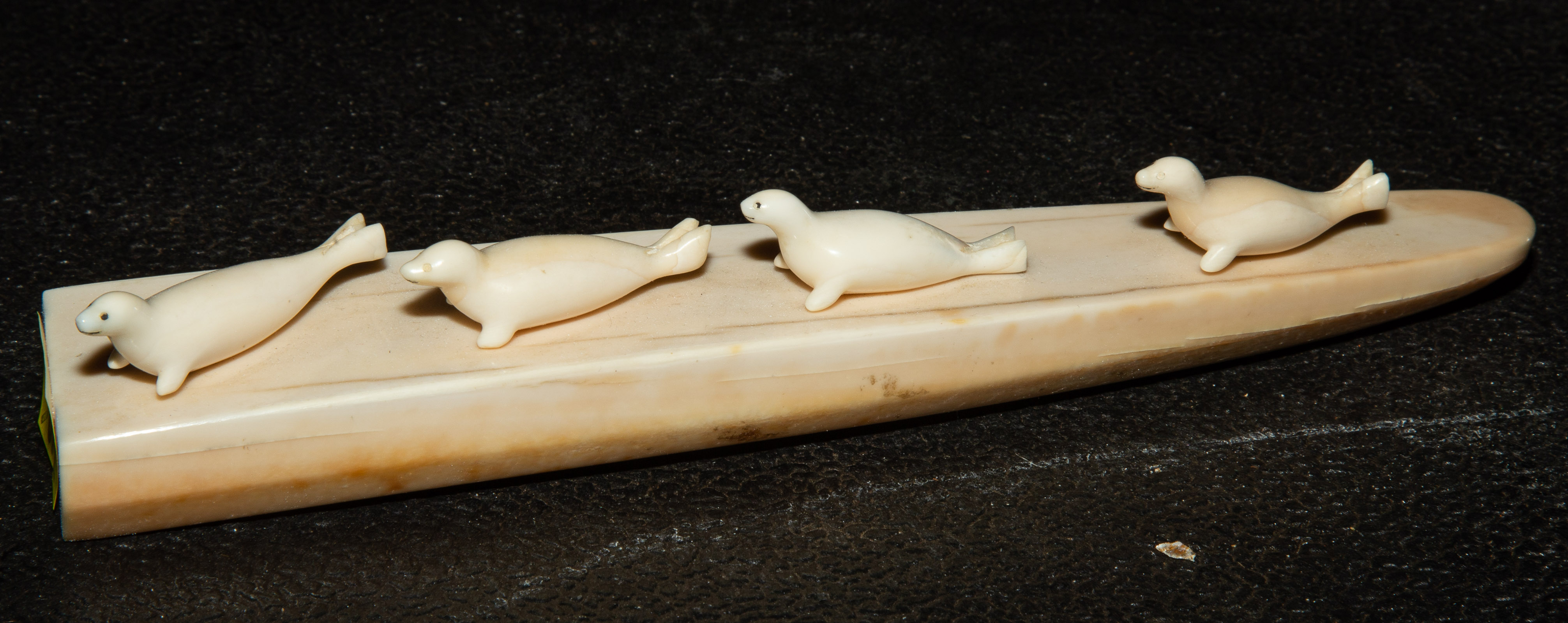 YUP'IK OR INUIT SEAL CARVING