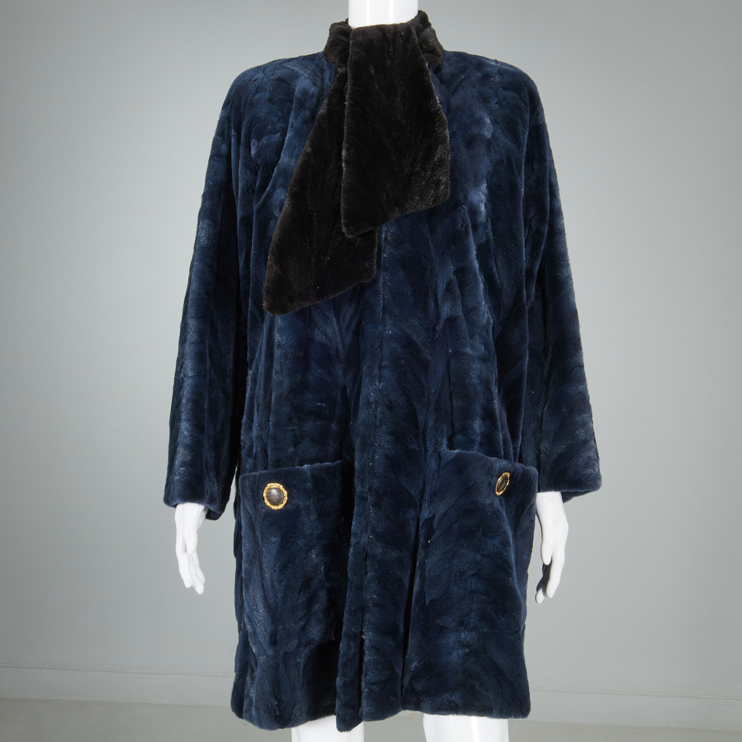 YVES SAINT LAURENT FOURRURES BLUE