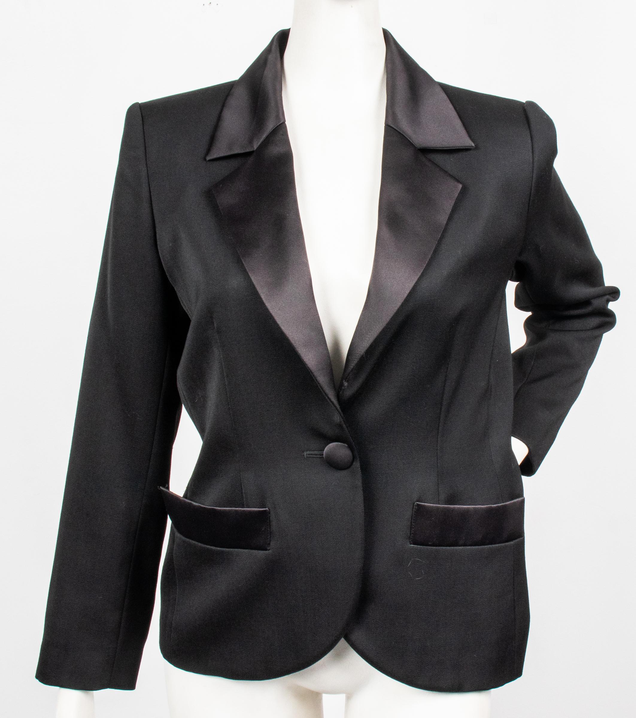 YVES SAINT LAURENT TUXEDO JACKET