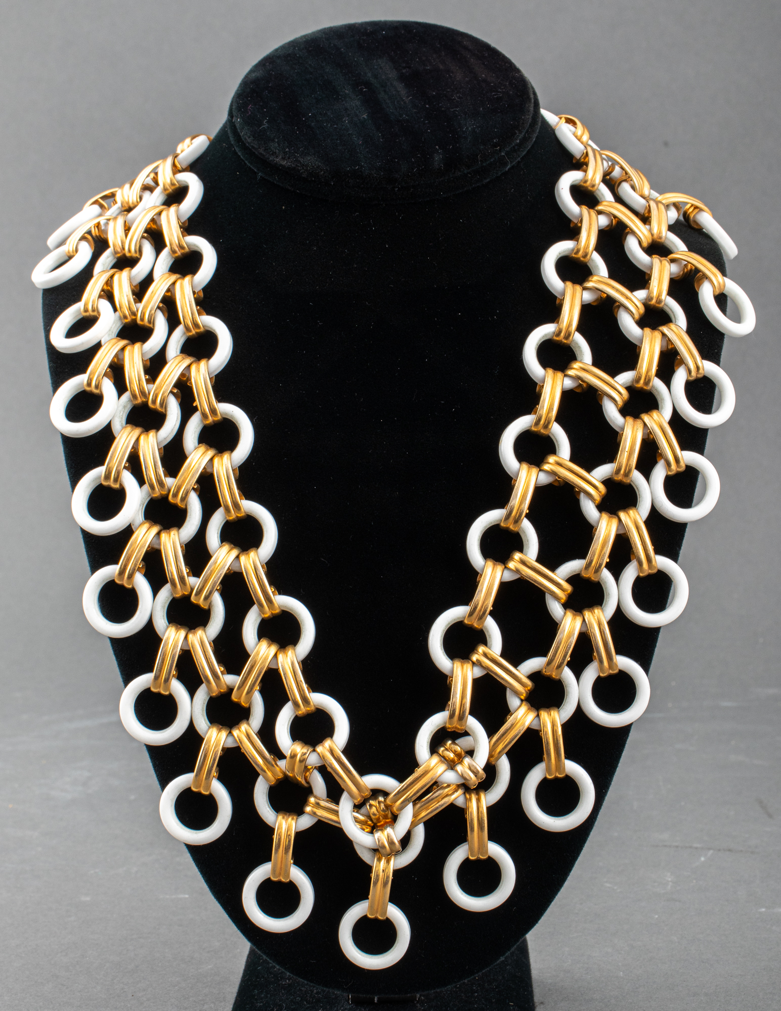 YVES SAINT LAURENT WHITE &