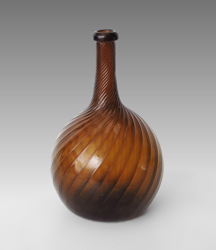 ZANESVILLE AMBER BLOWN GLOBULAR