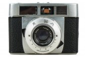 ZEISS CAMERAwith worn, broken