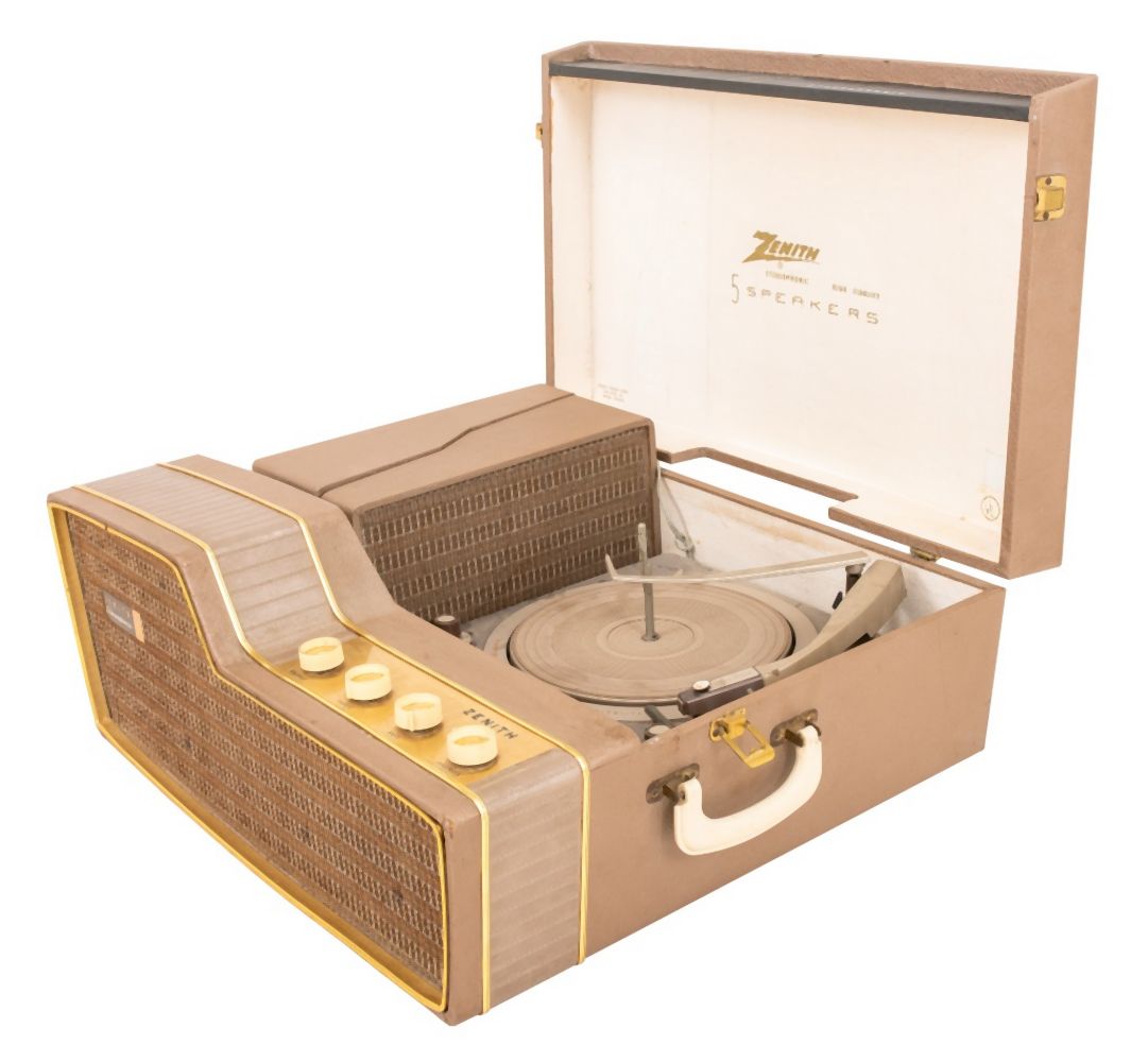 ZENITH PORTABLE PHONOGRAPH MODEL