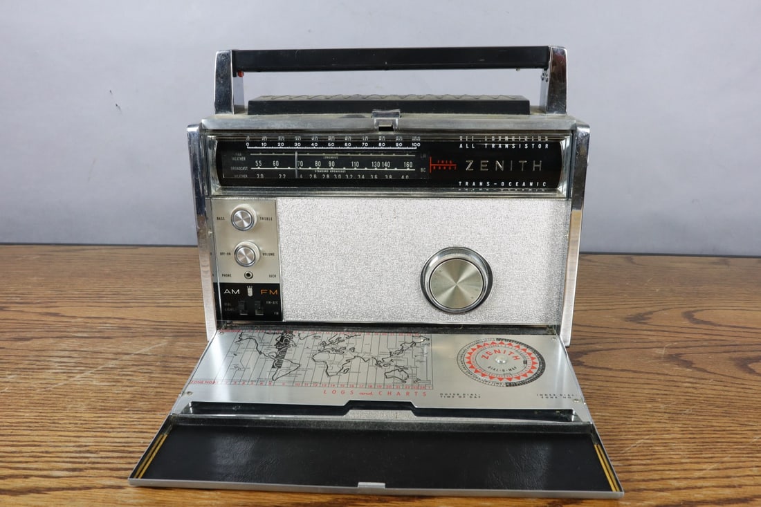 ZENITH TRANS-OCEANIC ROYAL