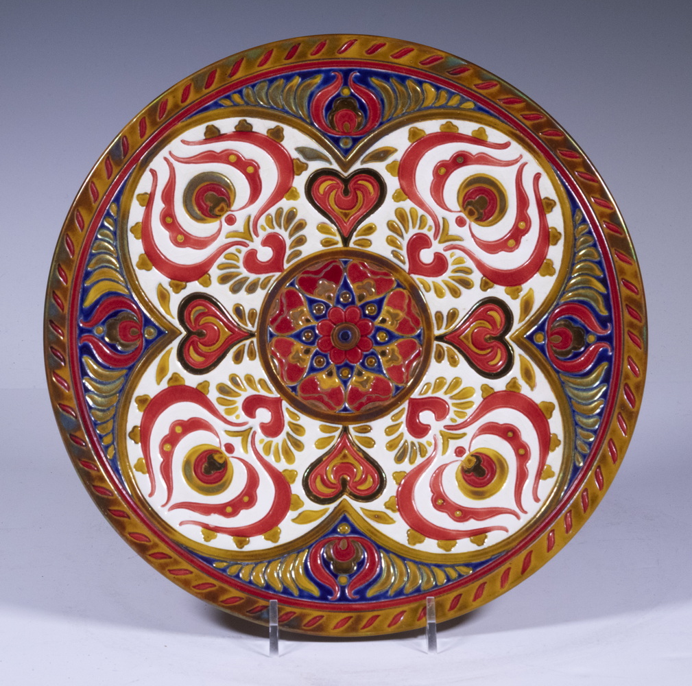 ZSNOLNAY PECS POTTERY PLATE Early