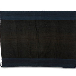 Zuni Diamond Twill Manta early 20th