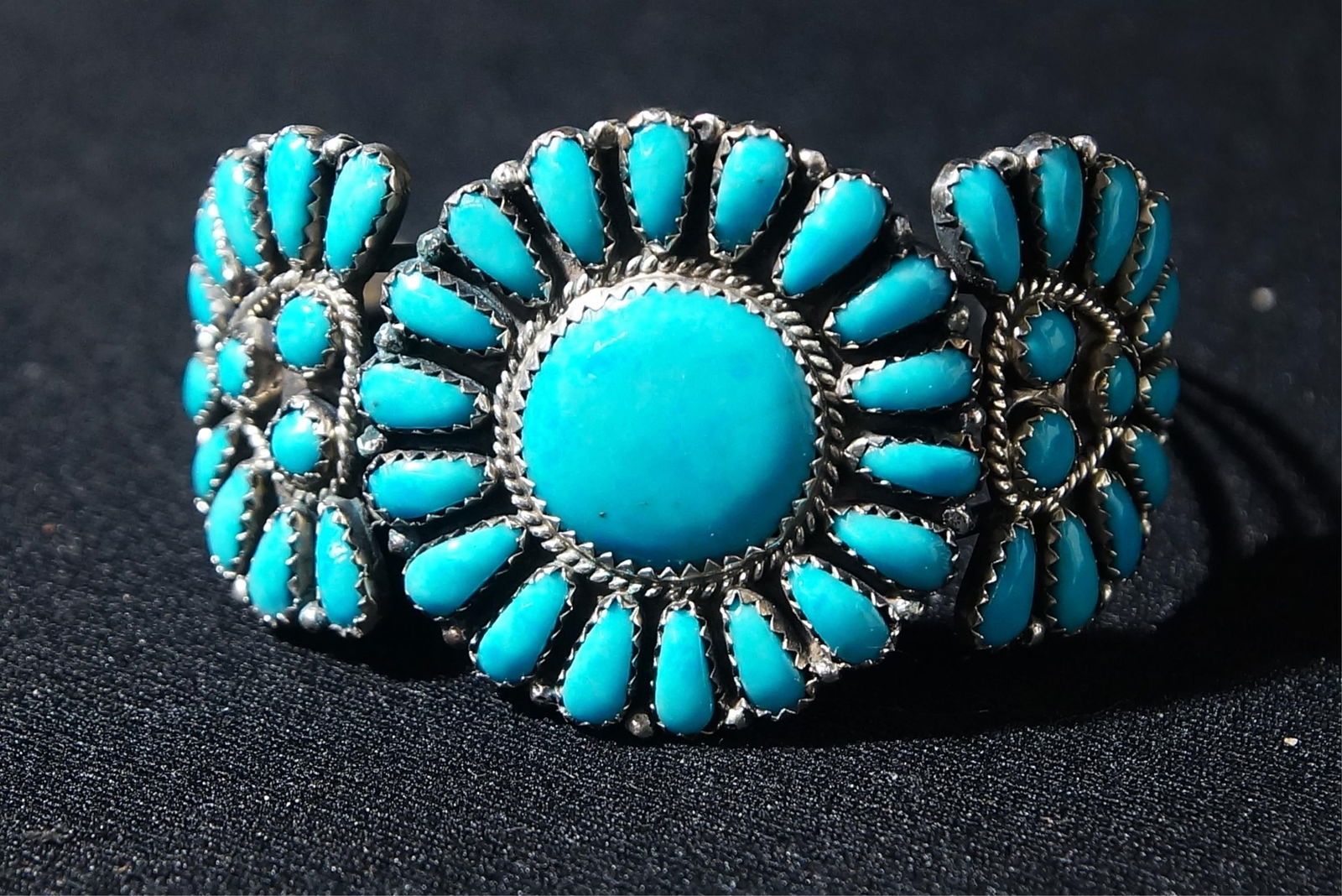 ZUNI PETTIPOINT STERLING AND