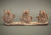 ZUNI PUEBLO OWL GROUPINGAn ear
