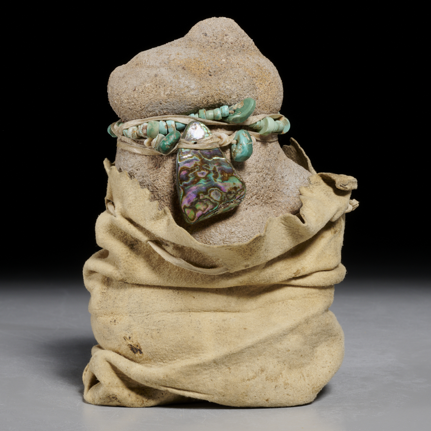 ZUNI STONE CONCRETION FETISH
