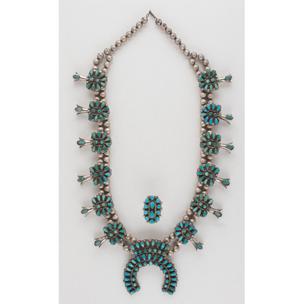 Zuni Turquoise Cluster Squash